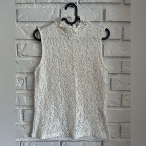 Simons Contemporaine lace sleeveless shirt